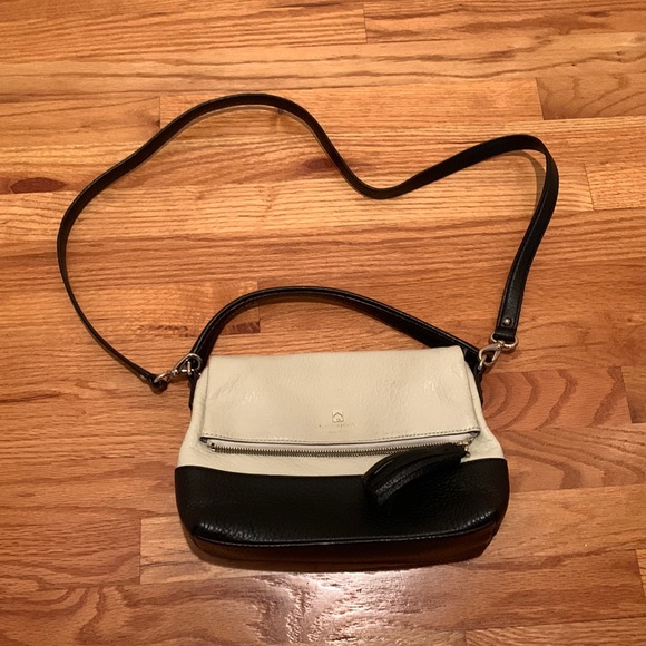kate spade Handbags - Kate Spade Purse